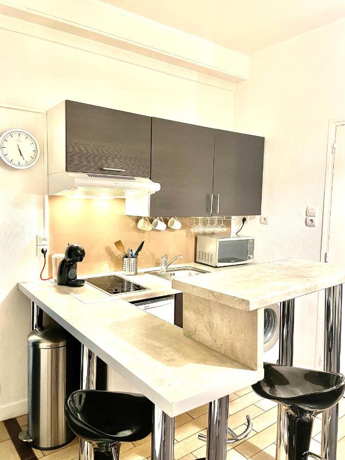 Cozy Studio Chatelet Paris Bagian luar foto